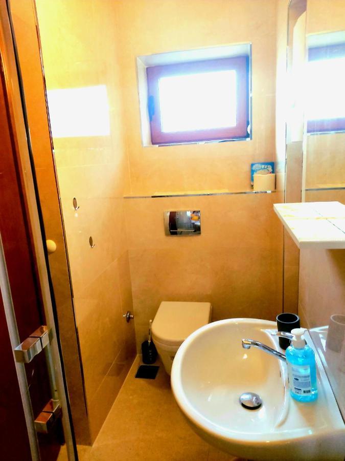 Villa Nadalina Sutomore Ngoại thất bức ảnh